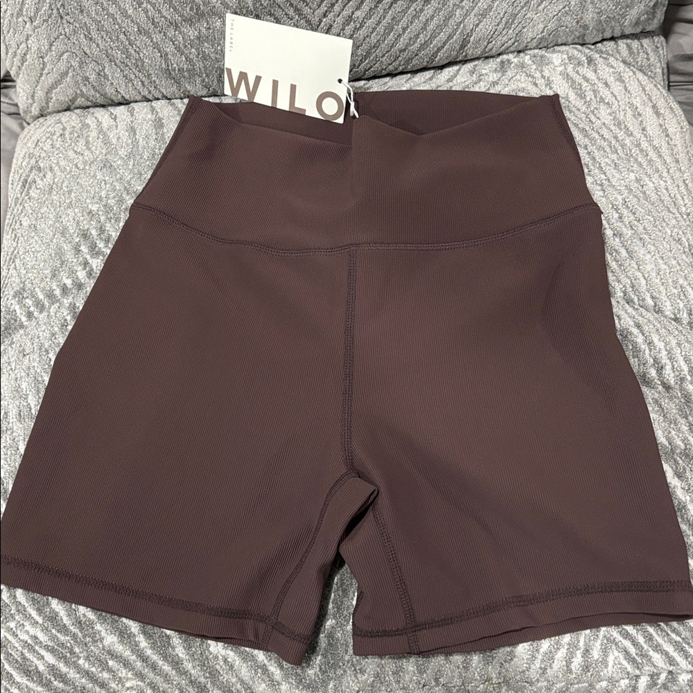 WILO ATHLETIC SHORTS RIBBED MOCHA BROWN SIZE M NWT